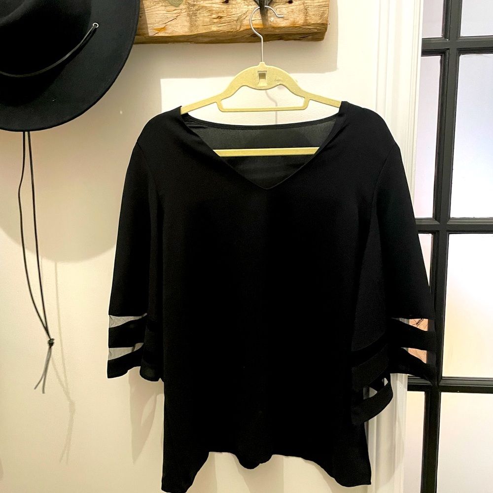 NWOT Black Blouse